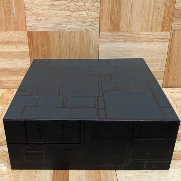 CHANEL Perfume Black EMPTY Gift Box Magnetic Closure Square Box 8.5”X8.5”X3.5” - Picture 4 of 14